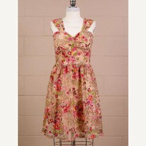 NWOT SAMPLE Dress: Spring Floral Dress